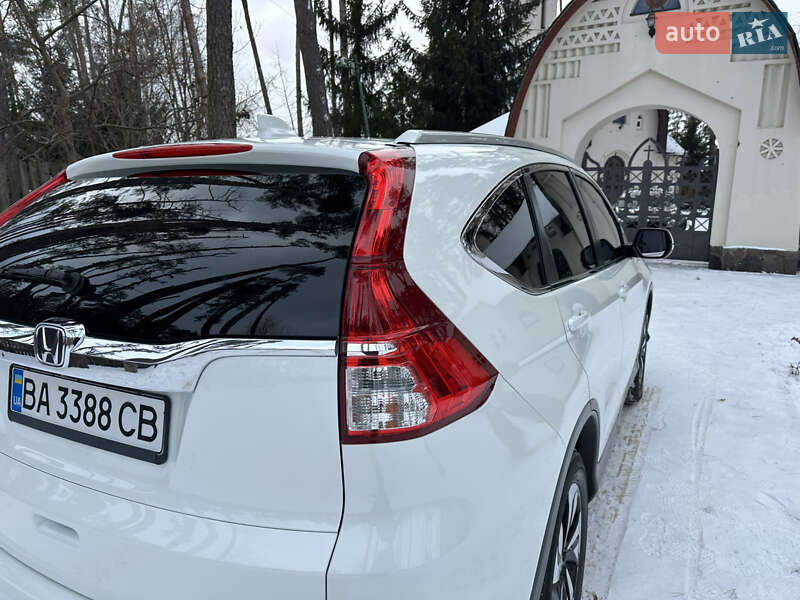 Внедорожник / Кроссовер Honda CR-V 2017 в Киеве