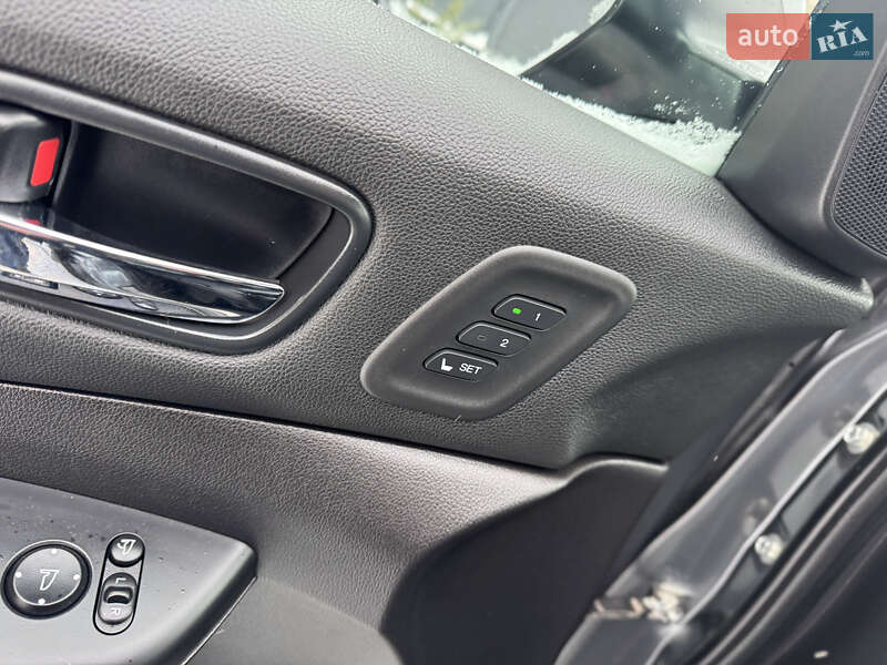 Внедорожник / Кроссовер Honda CR-V 2014 в Белой Церкви фото 48 Внедорожник / Кроссовер Honda CR-V 2014 в Белой Церкви