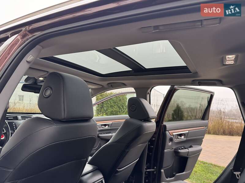 Внедорожник / Кроссовер Honda CR-V 2018 в Киеве