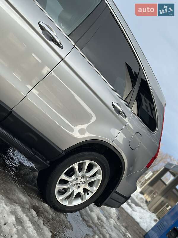 Внедорожник / Кроссовер Honda CR-V 2008 в Дрогобыче