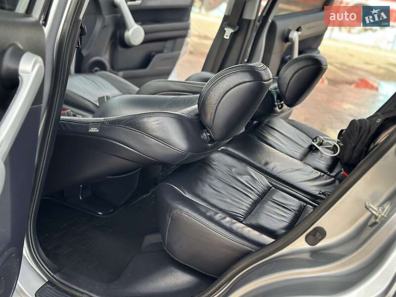 Внедорожник / Кроссовер Honda CR-V 2008 в Дрогобыче