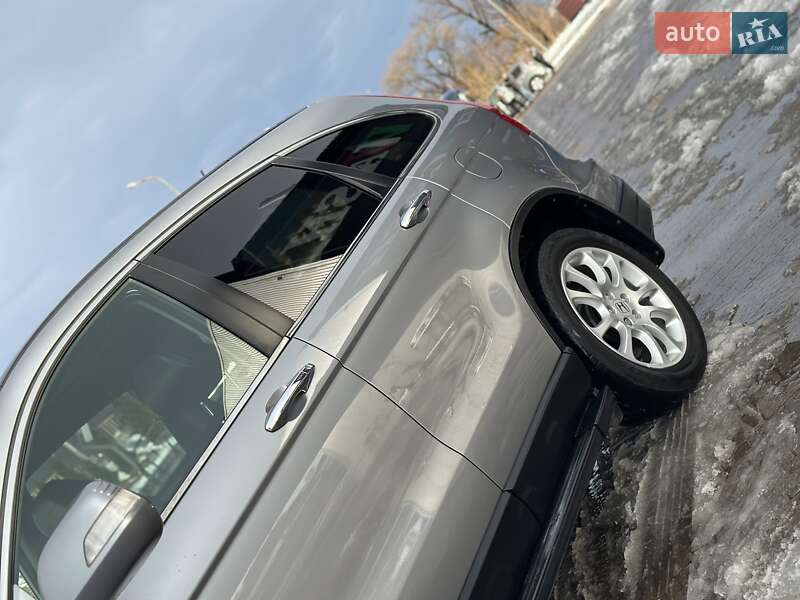 Внедорожник / Кроссовер Honda CR-V 2008 в Дрогобыче