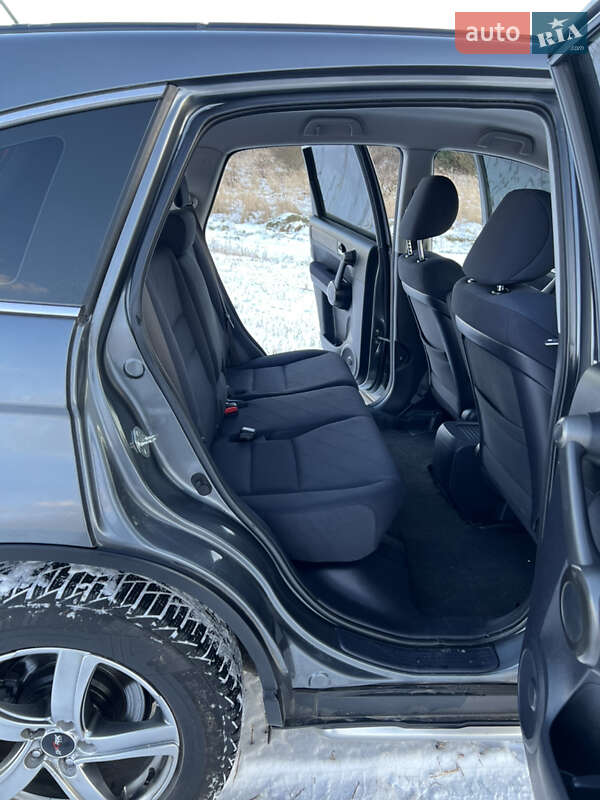 Внедорожник / Кроссовер Honda CR-V 2010 в Радивилове