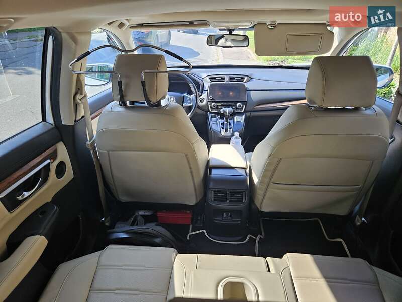 Позашляховик / Кросовер Honda CR-V 2017 в Києві