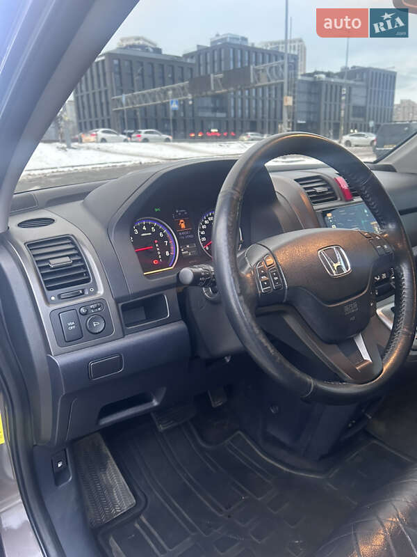 Внедорожник / Кроссовер Honda CR-V 2010 в Киеве