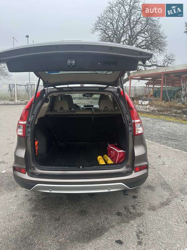 Позашляховик / Кросовер Honda CR-V 2016 в Городенці