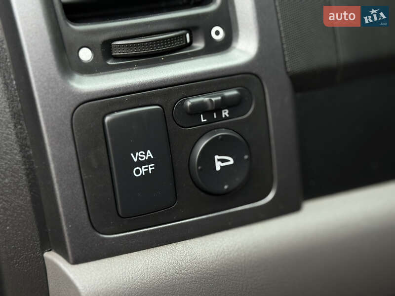 Внедорожник / Кроссовер Honda CR-V 2008 в Одессе