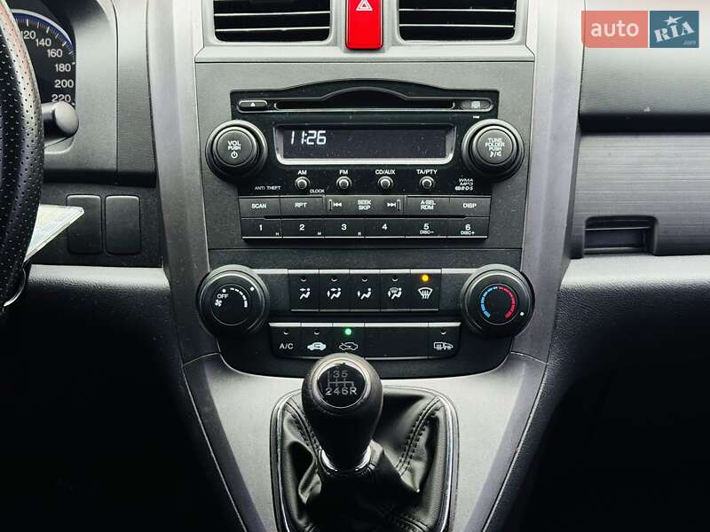 Внедорожник / Кроссовер Honda CR-V 2007 в Тернополе