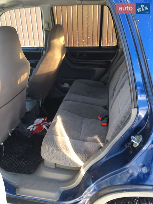 Внедорожник / Кроссовер Honda CR-V 1998 в Черной Тисе фото 9 Внедорожник / Кроссовер Honda CR-V 1998 в Черной Тисе