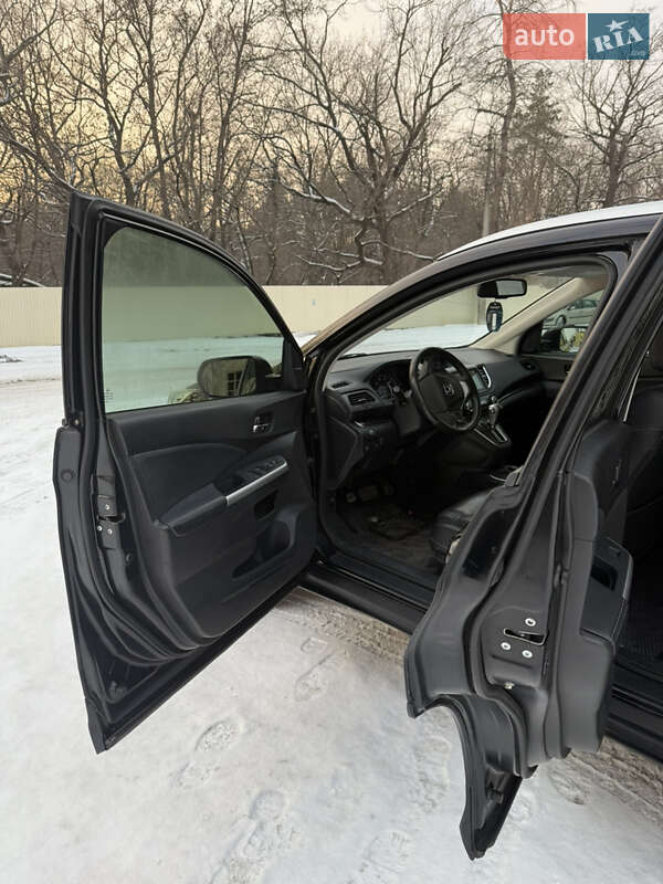 Внедорожник / Кроссовер Honda CR-V 2016 в Киеве