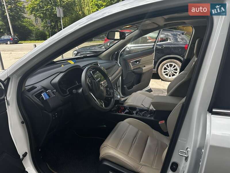 Внедорожник / Кроссовер Honda CR-V 2021 в Ивано-Франковске