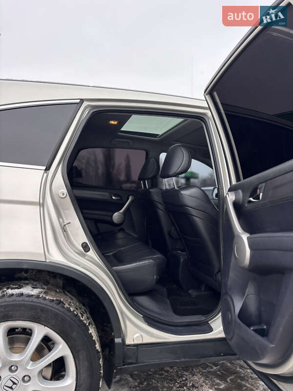 Внедорожник / Кроссовер Honda CR-V 2007 в Кременчуге