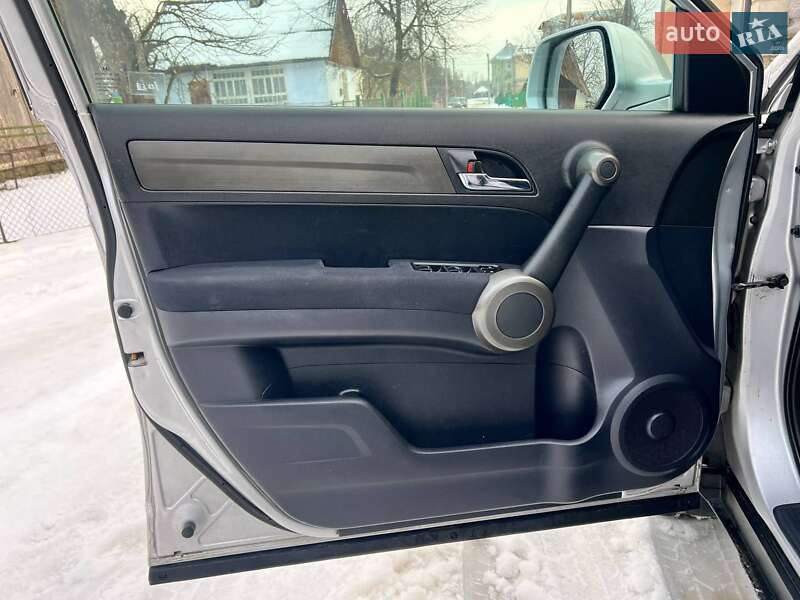 Позашляховик / Кросовер Honda CR-V 2012 в Надвірній