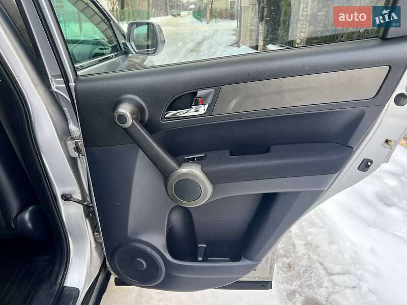 Позашляховик / Кросовер Honda CR-V 2012 в Надвірній