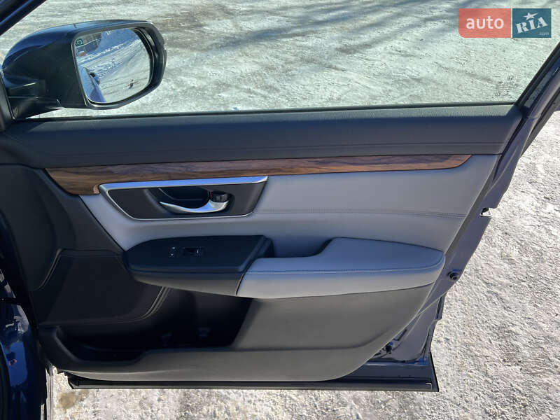 Внедорожник / Кроссовер Honda CR-V 2017 в Киеве фото 30 Внедорожник / Кроссовер Honda CR-V 2017 в Киеве