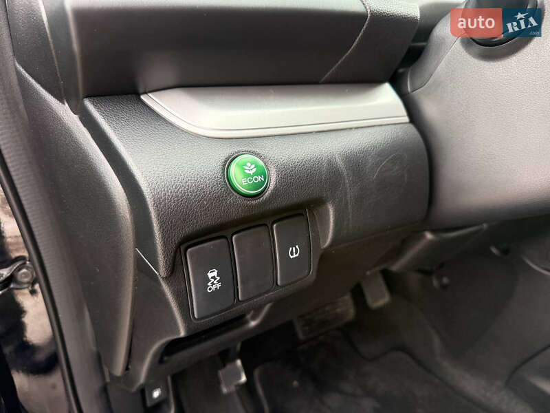 Внедорожник / Кроссовер Honda CR-V 2016 в Стрые фото 36 Внедорожник / Кроссовер Honda CR-V 2016 в Стрые