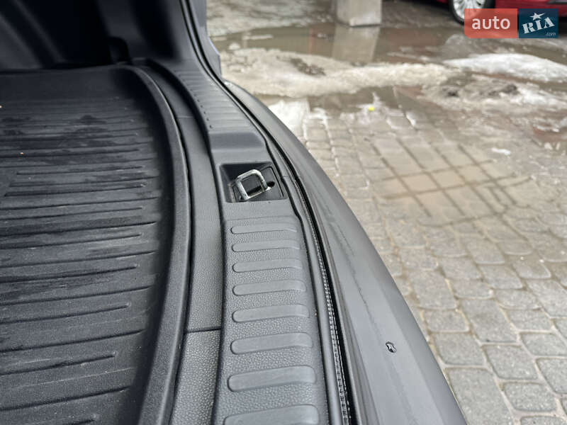 Внедорожник / Кроссовер Honda CR-V 2019 в Тернополе