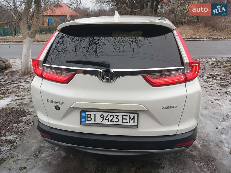 Внедорожник / Кроссовер Honda CR-V 2018 в Полтаве
