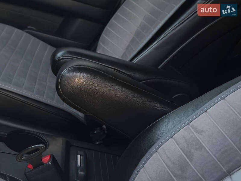 Внедорожник / Кроссовер Honda CR-V 2008 в Ахтырке