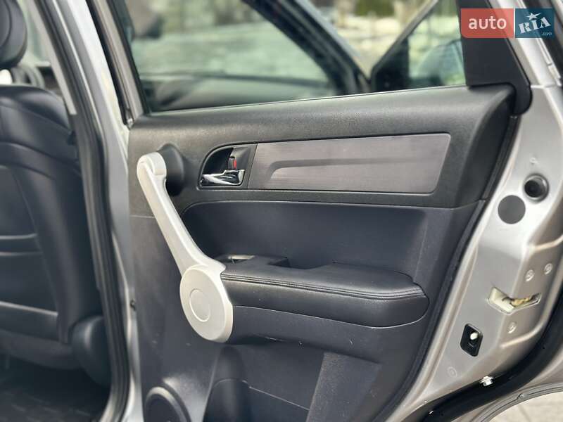 Внедорожник / Кроссовер Honda CR-V 2008 в Дрогобыче