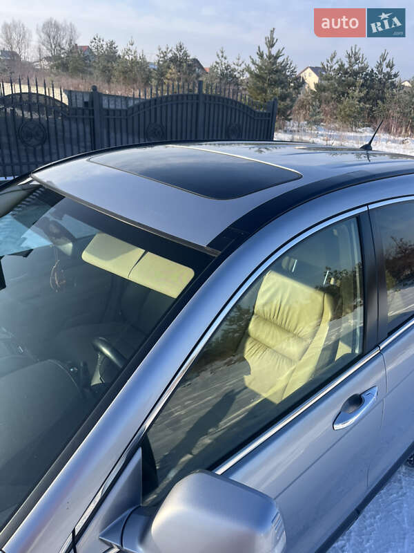 Внедорожник / Кроссовер Honda CR-V 2007 в Жовкве