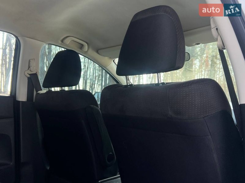 Внедорожник / Кроссовер Honda CR-V 2015 в Ахтырке