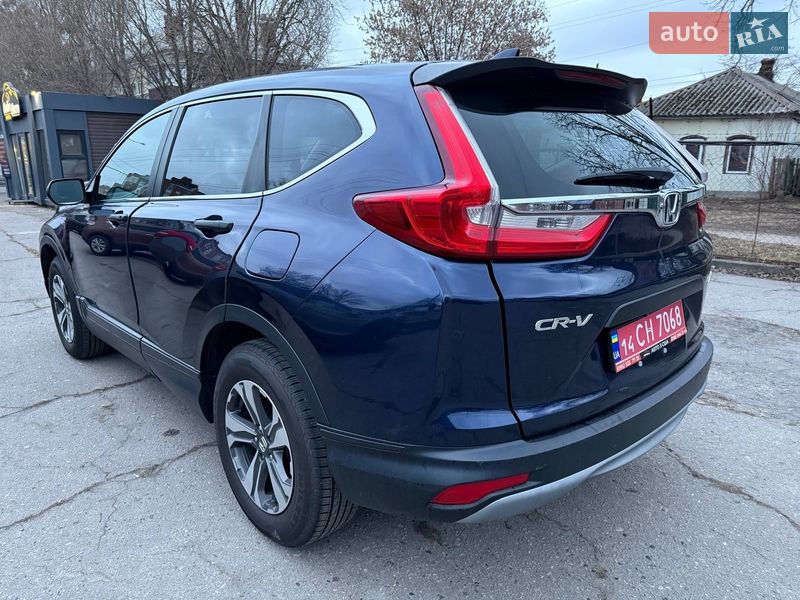 Внедорожник / Кроссовер Honda CR-V 2018 в Полтаве