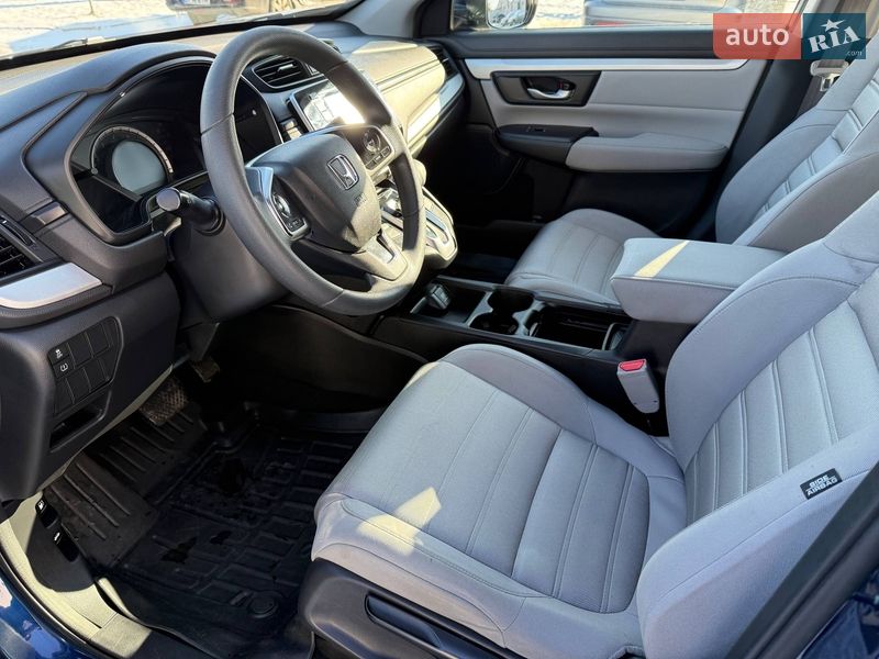 Внедорожник / Кроссовер Honda CR-V 2018 в Полтаве