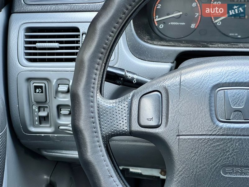 Внедорожник / Кроссовер Honda CR-V 1997 в Киеве