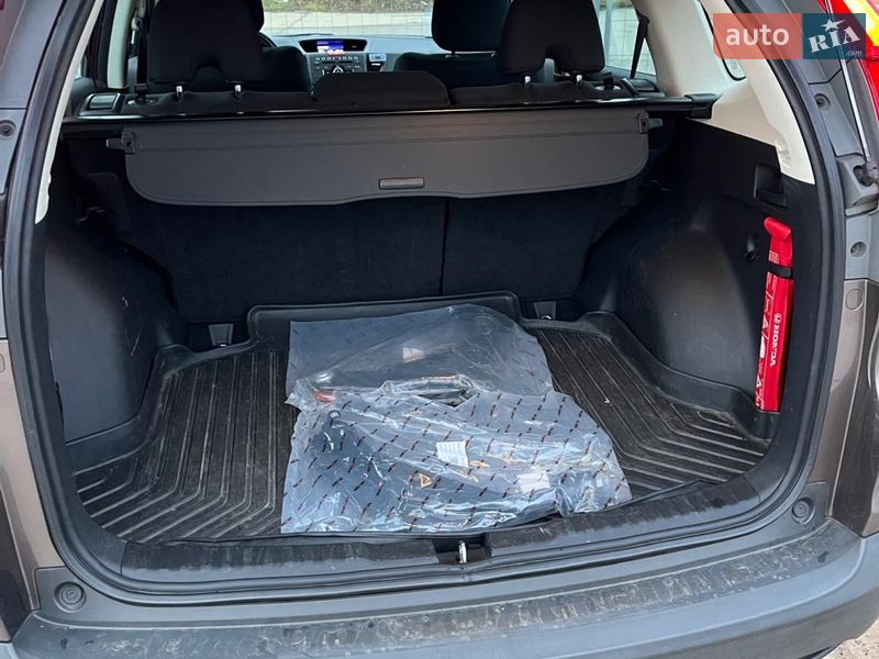 Внедорожник / Кроссовер Honda CR-V 2014 в Харькове