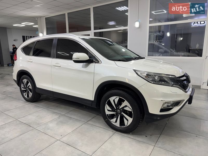 Внедорожник / Кроссовер Honda CR-V 2015 в Харькове
