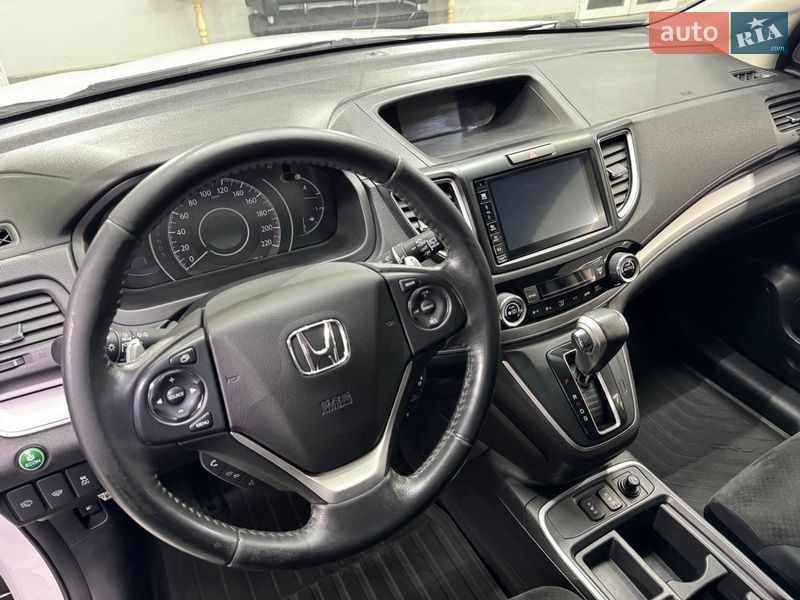 Внедорожник / Кроссовер Honda CR-V 2015 в Харькове