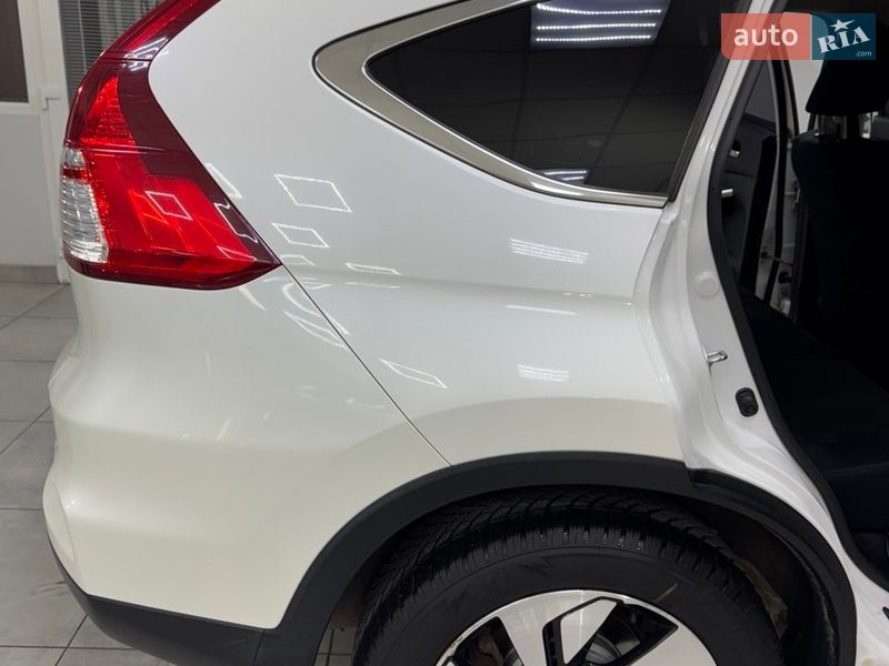 Внедорожник / Кроссовер Honda CR-V 2015 в Харькове