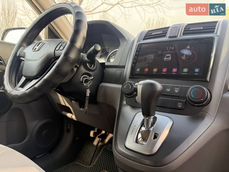 Внедорожник / Кроссовер Honda CR-V 2011 в Днепре