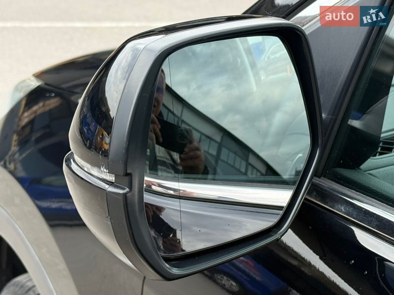 Внедорожник / Кроссовер Honda CR-V 2013 в Ровно