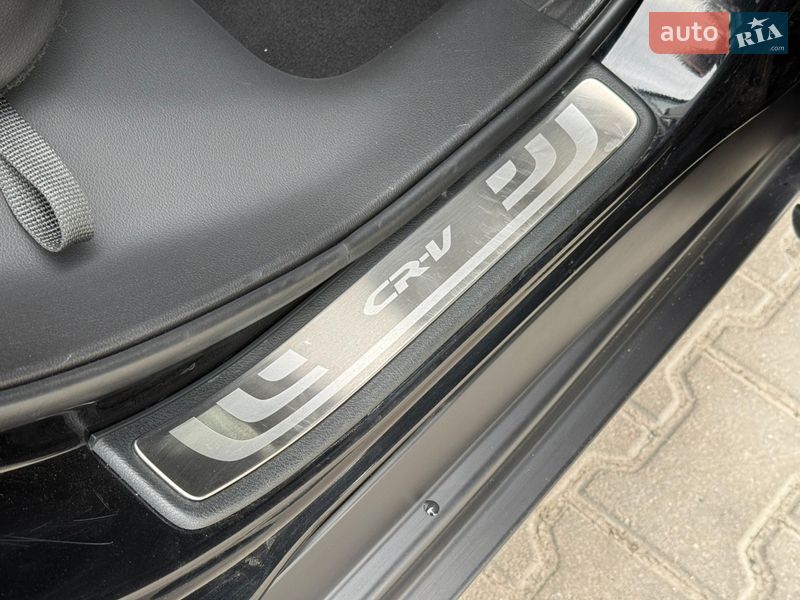 Внедорожник / Кроссовер Honda CR-V 2013 в Ровно
