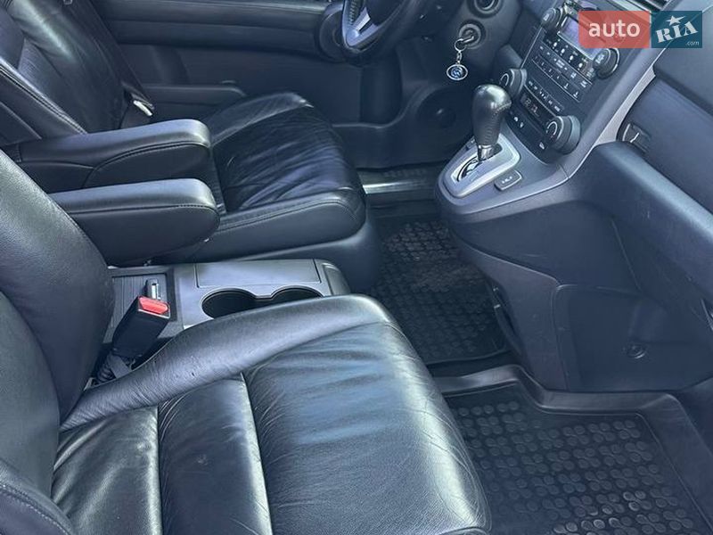 Внедорожник / Кроссовер Honda CR-V 2008 в Умани