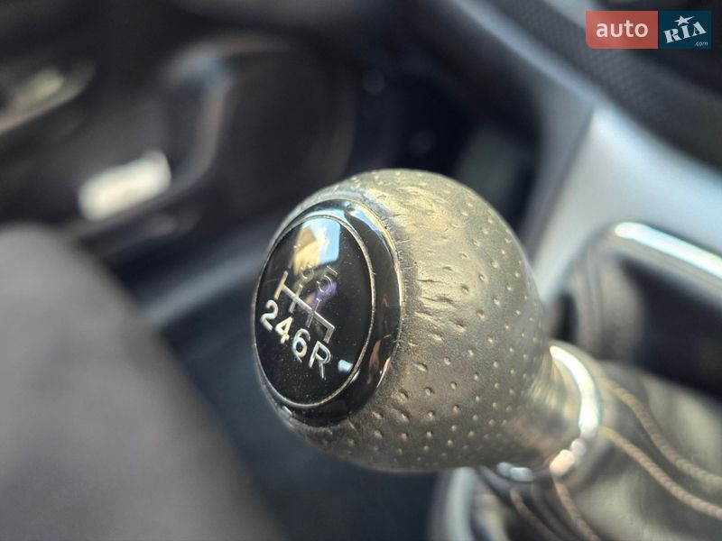 Внедорожник / Кроссовер Honda CR-V 2014 в Ивано-Франковске