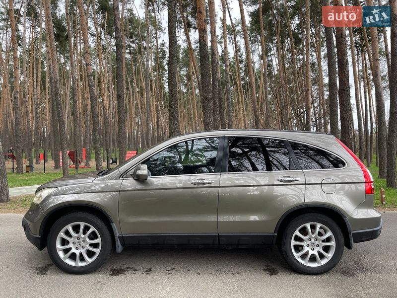 Внедорожник / Кроссовер Honda CR-V 2008 в Киеве