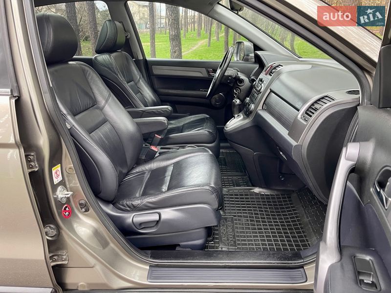 Внедорожник / Кроссовер Honda CR-V 2008 в Киеве