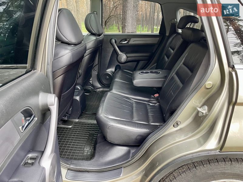 Внедорожник / Кроссовер Honda CR-V 2008 в Киеве