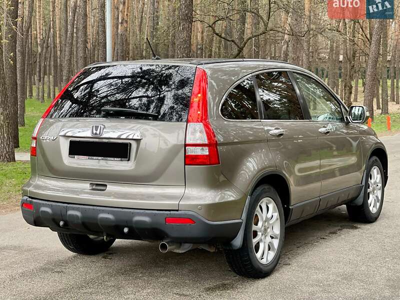 Внедорожник / Кроссовер Honda CR-V 2008 в Киеве
