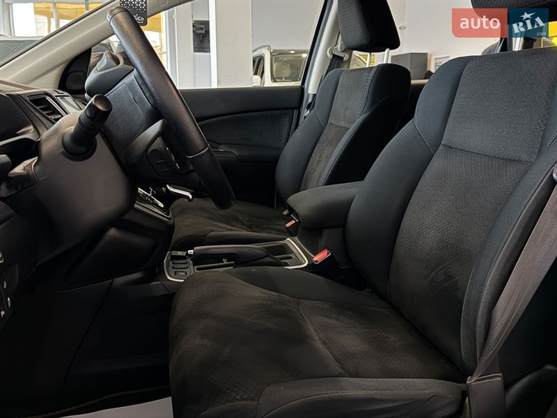 Внедорожник / Кроссовер Honda CR-V 2015 в Львове