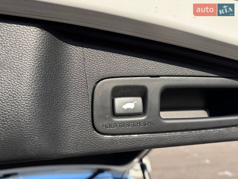 Внедорожник / Кроссовер Honda CR-V 2021 в Киеве