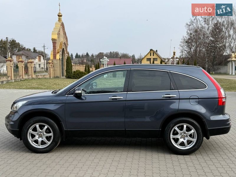 Позашляховик / Кросовер Honda CR-V 2011 в Радивиліві