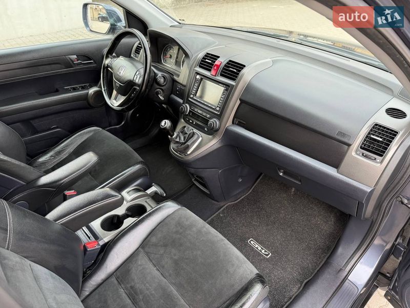 Позашляховик / Кросовер Honda CR-V 2011 в Радивиліві