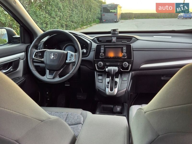 Внедорожник / Кроссовер Honda CR-V 2018 в Киеве
