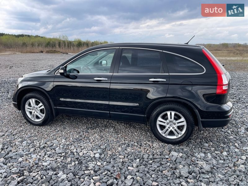 Внедорожник / Кроссовер Honda CR-V 2011 в Киеве