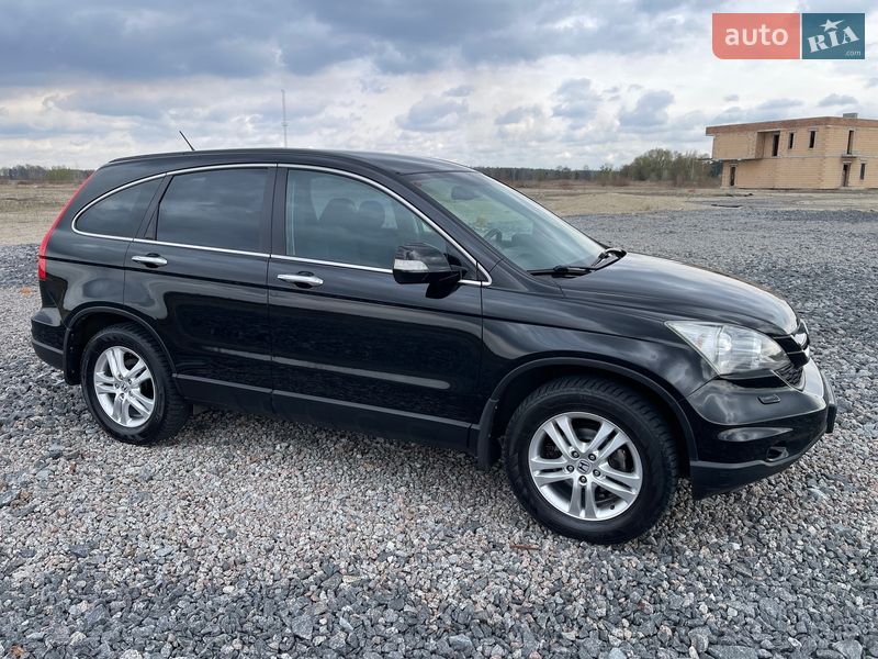 Внедорожник / Кроссовер Honda CR-V 2011 в Киеве
