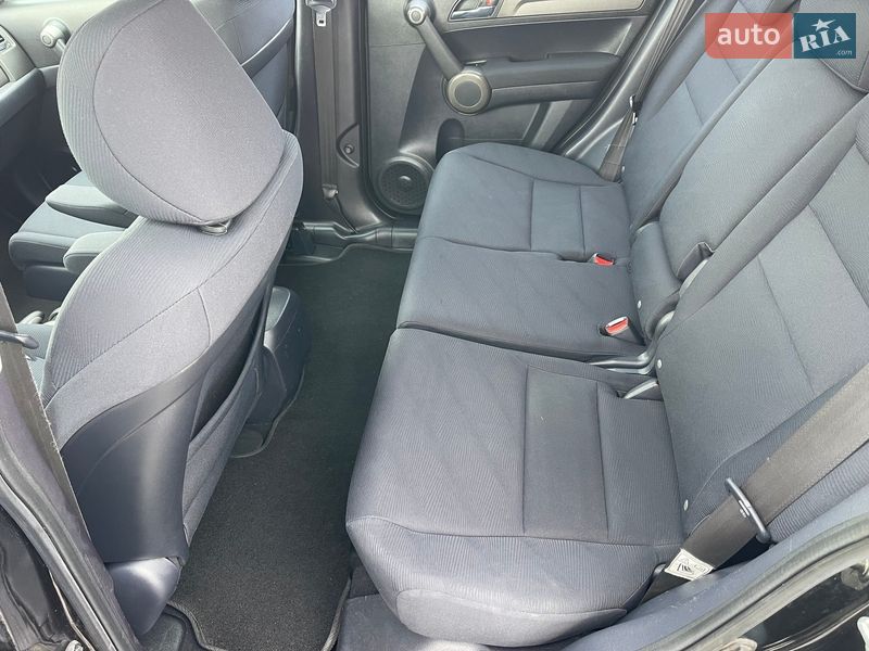 Внедорожник / Кроссовер Honda CR-V 2011 в Киеве